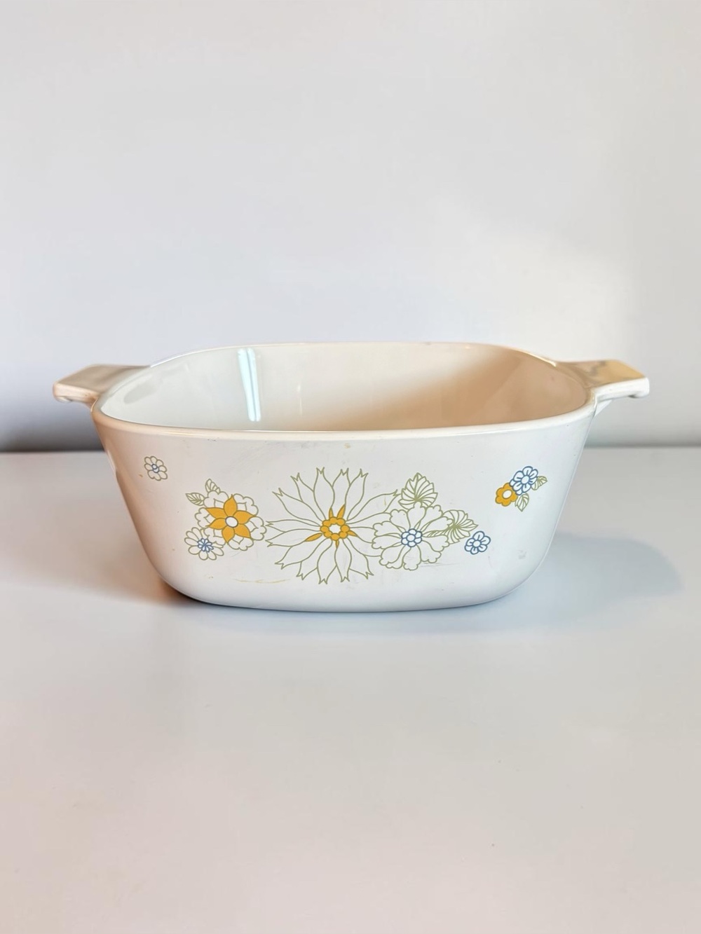 Vintage Corning Ware Floral Bouquet 1.5 Qt Casserole Dish P-1½-B Canada